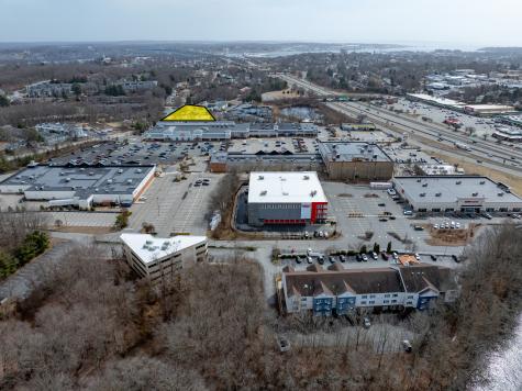 400 Bayonet Street New London CT 06320