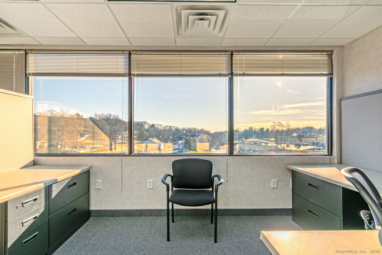 400 Bayonet Street New London CT 06320