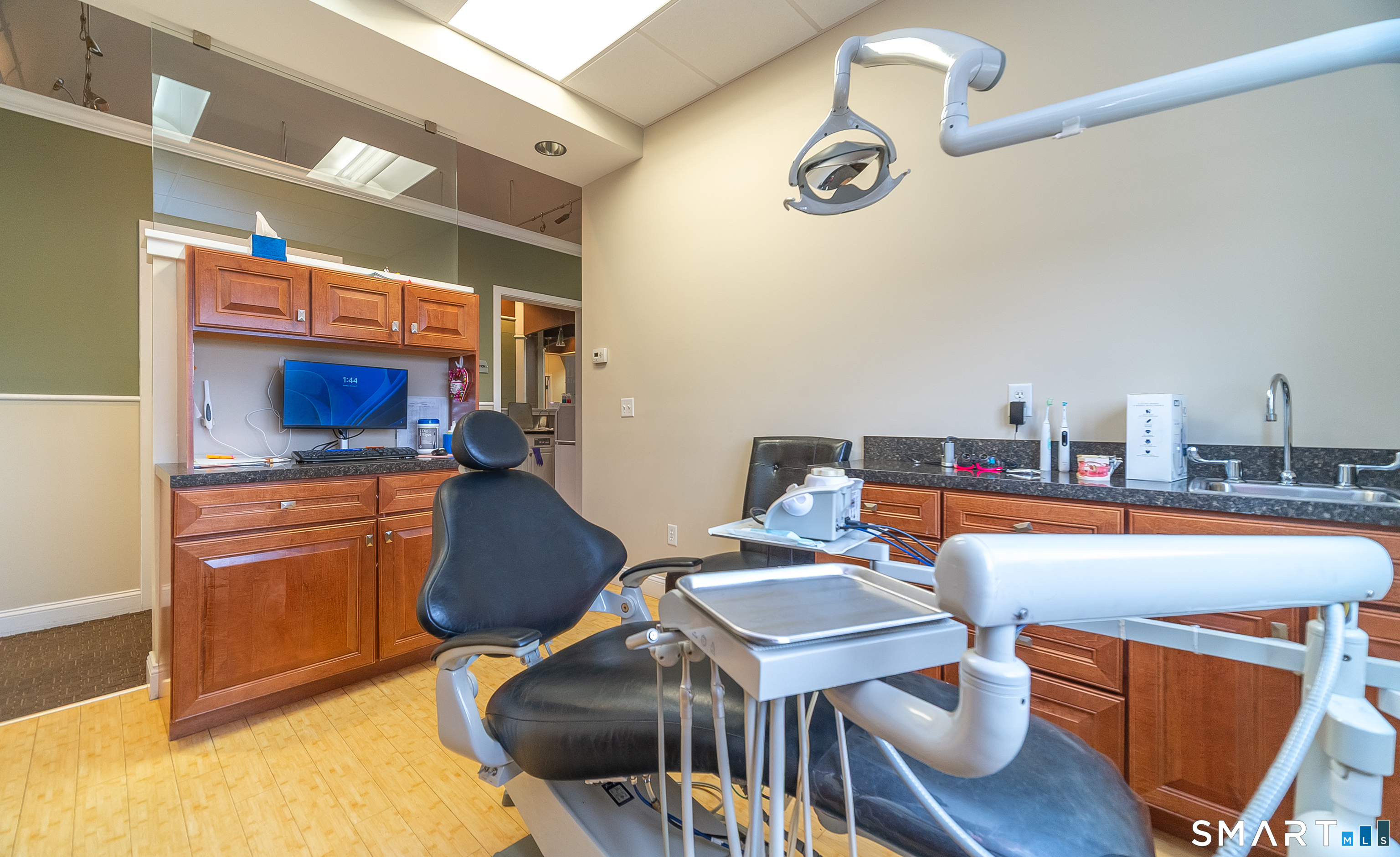30 Country Squire Drive Cromwell CT 06416