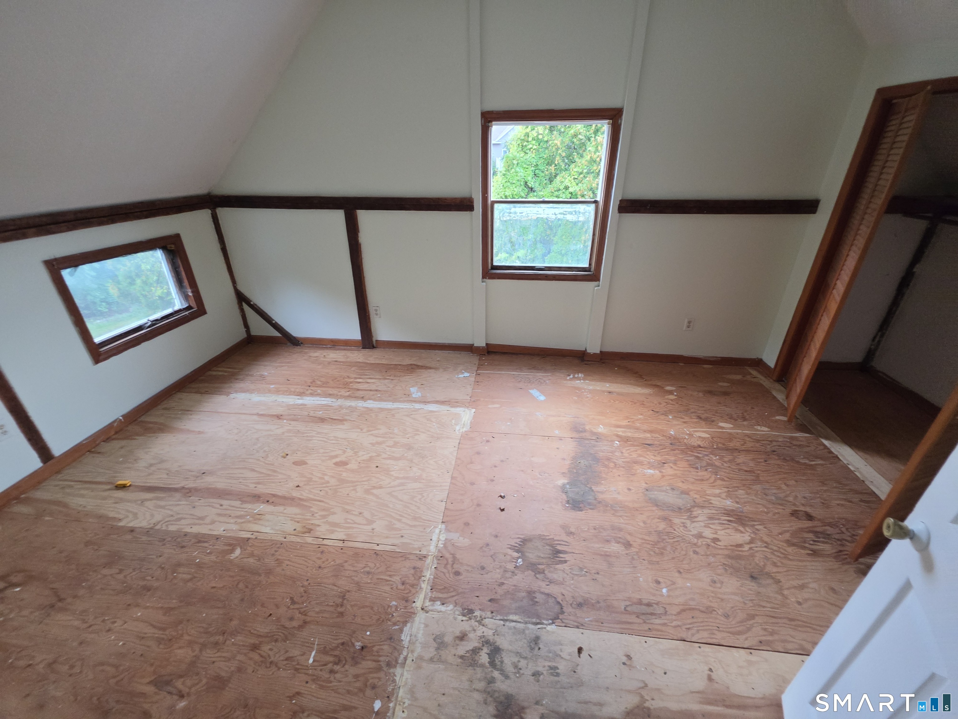 1209 Poquonnock Road Groton CT 06340