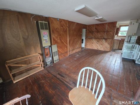 1209 Poquonnock Road Groton CT 06340