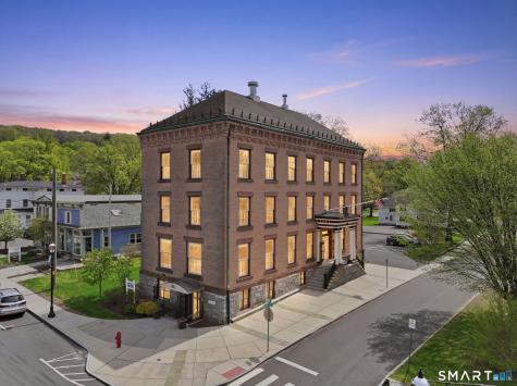 10 Front Street Canton CT 06019