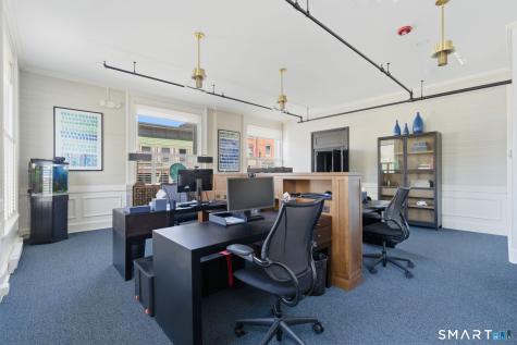 10 Front Street Canton CT 06019