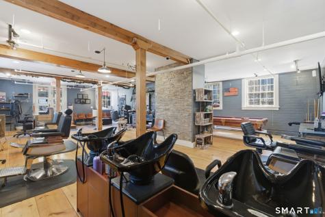 10 Front Street Canton CT 06019