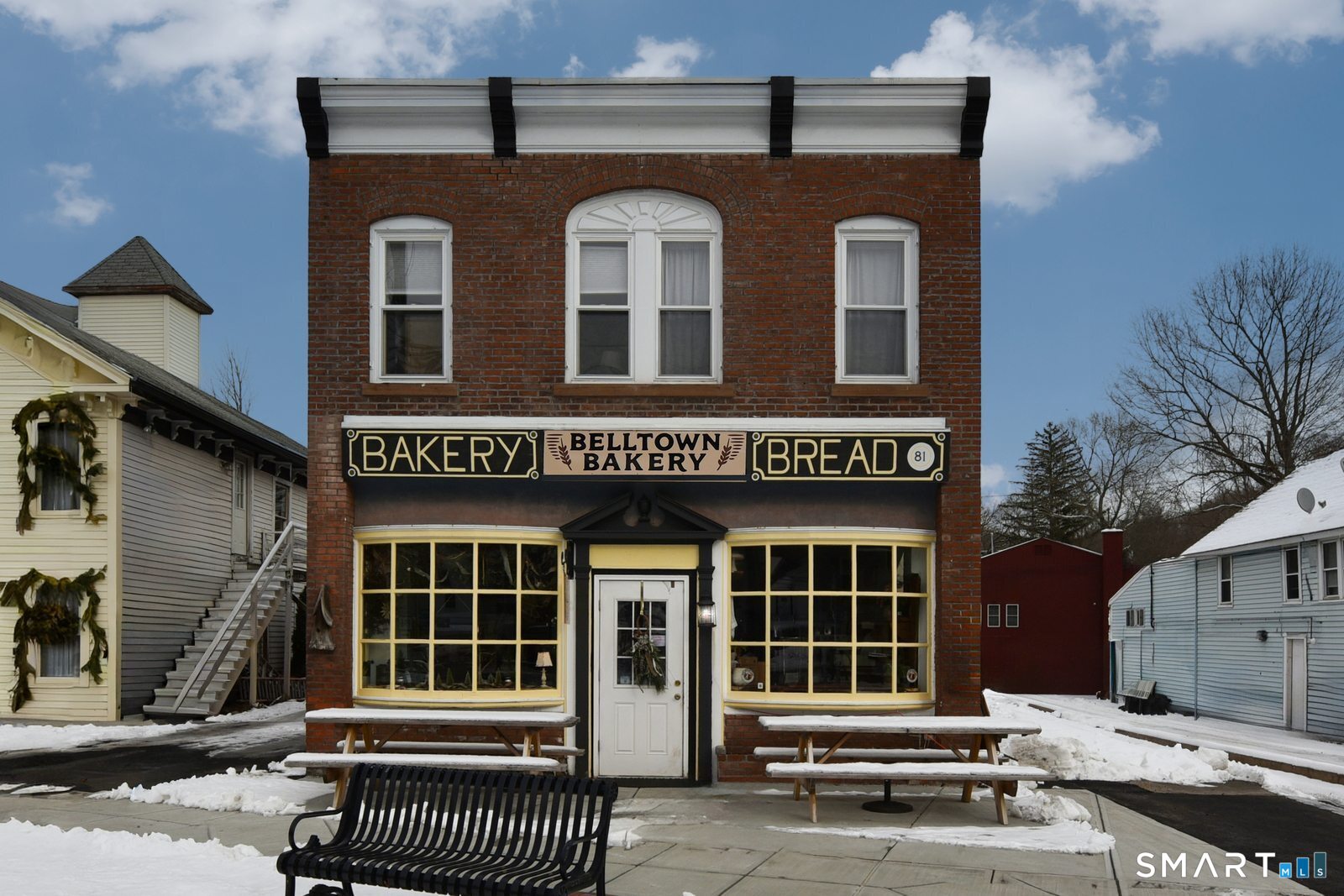 81 Main Street East Hampton CT 06424