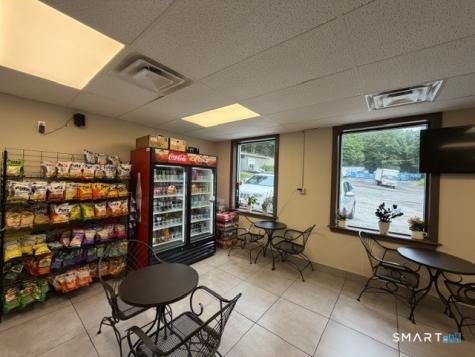 132 New Haven Road Seymour CT 06483