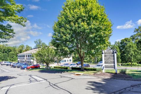 1449 Old Waterbury Road Southbury CT 06488