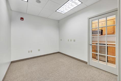 1449 Old Waterbury Road Southbury CT 06488