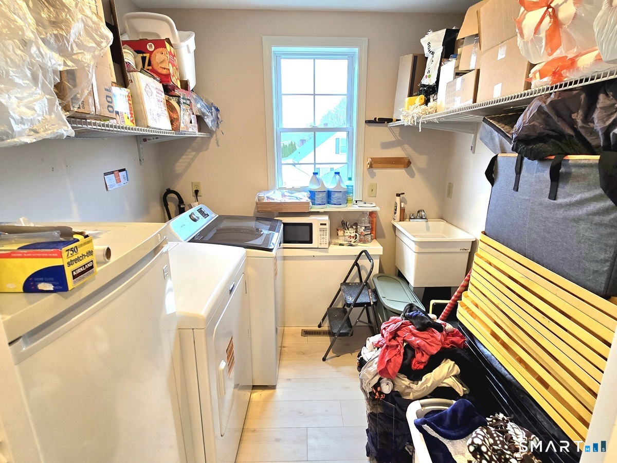 442 Enfield Street Enfield CT 06082