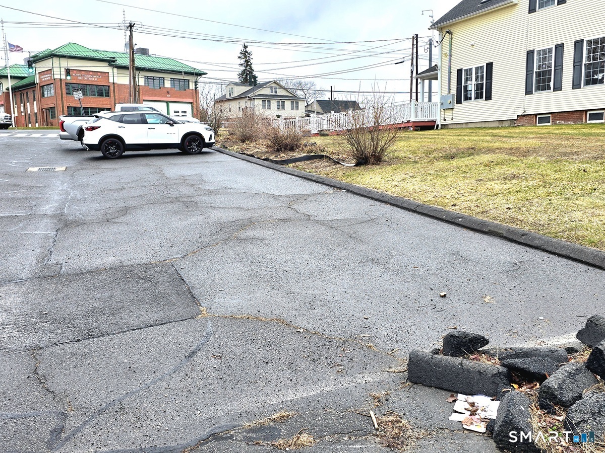 442 Enfield Street Enfield CT 06082