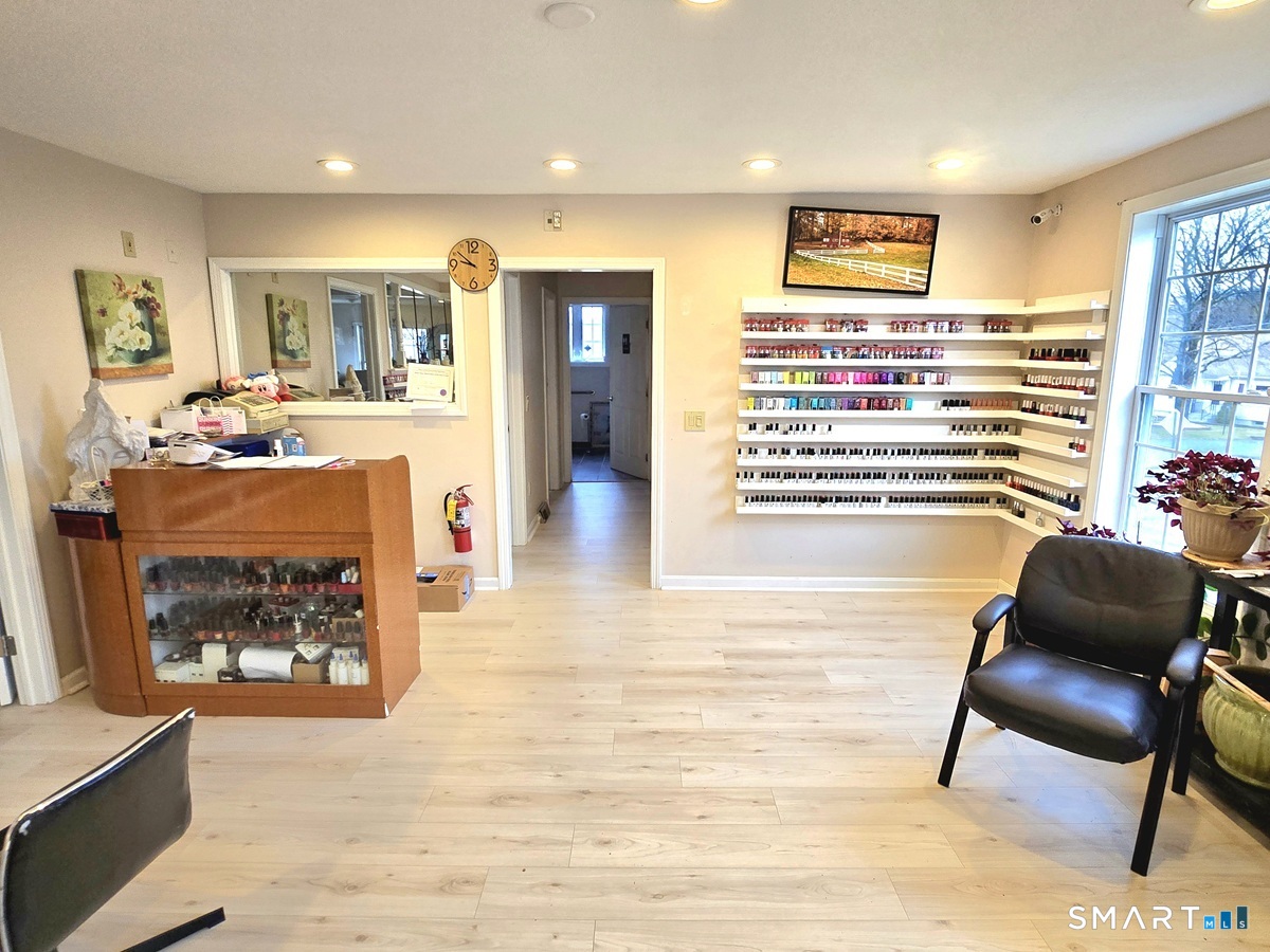 442 Enfield Street Enfield CT 06082