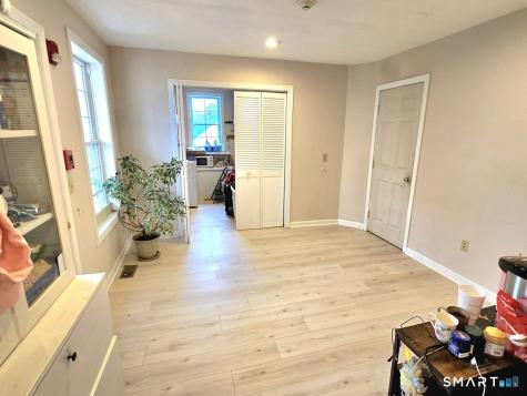 442 Enfield Street Enfield CT 06082