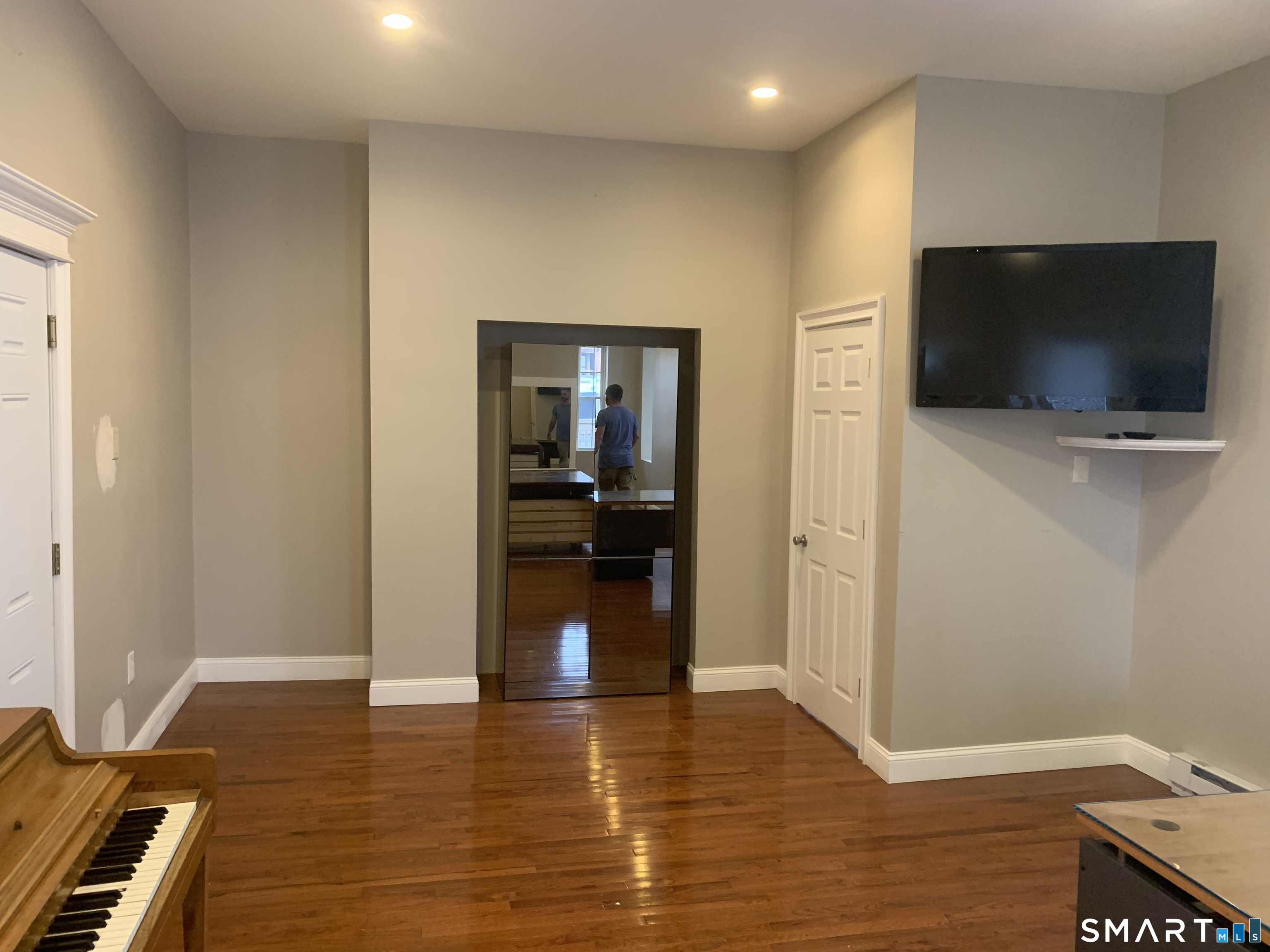 98 Main Street East Windsor CT 06016