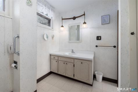 202 Main Street Watertown CT 06779