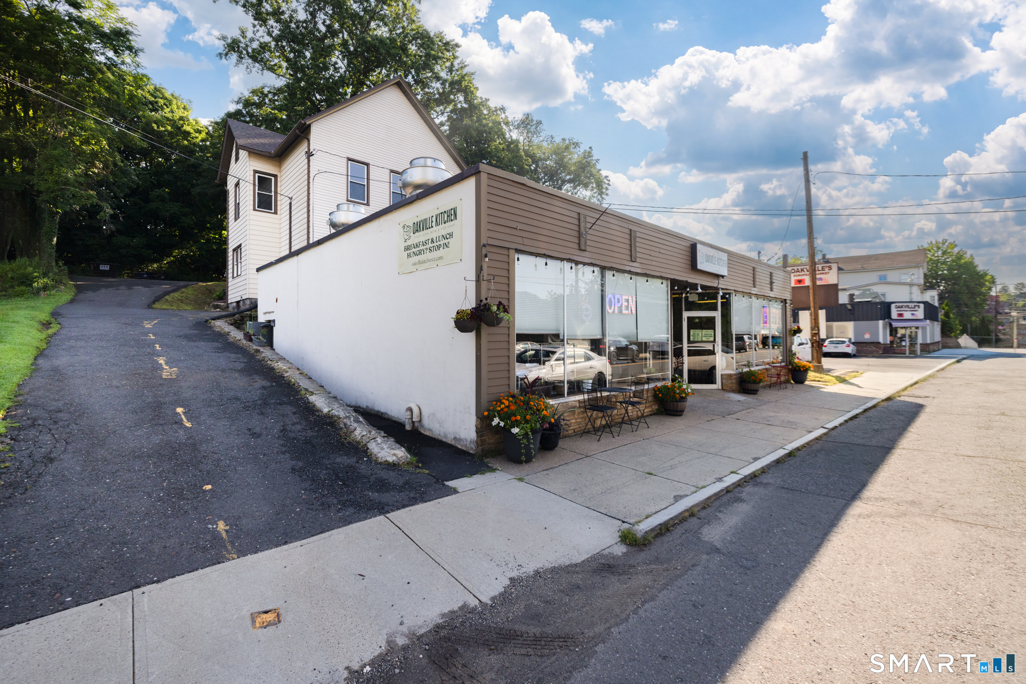 202 Main Street Watertown CT 06779