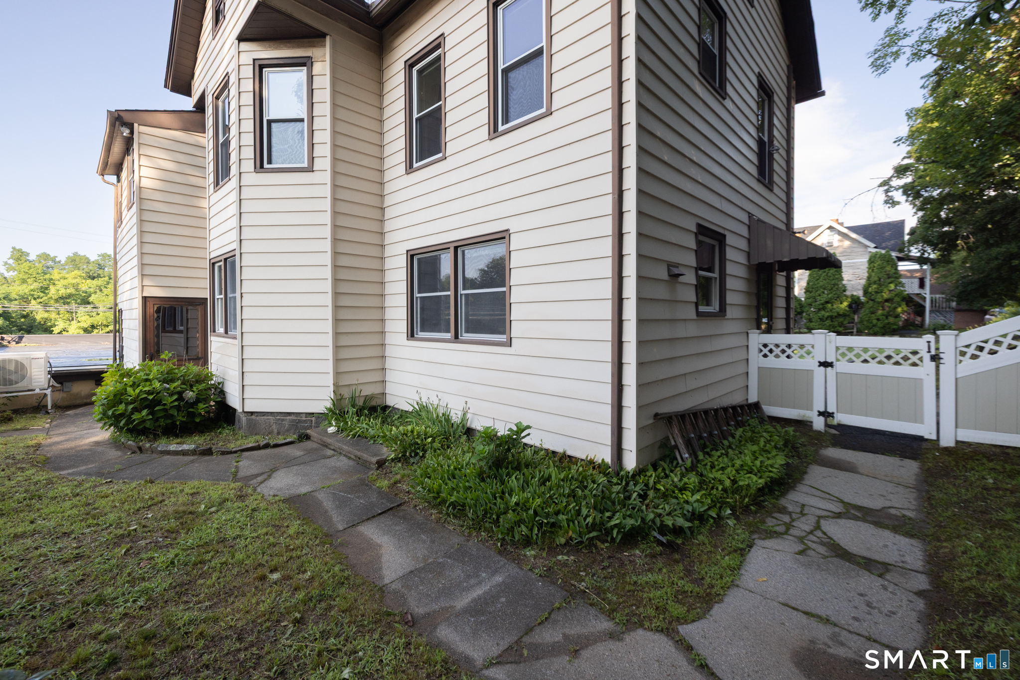 202 Main Street Watertown CT 06779