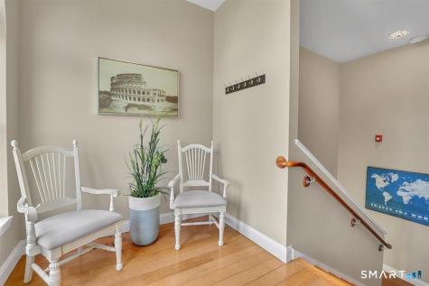 873 Main Street Manchester CT 06040