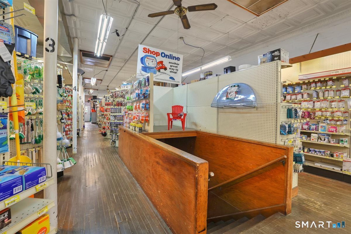 873 Main Street Manchester CT 06040