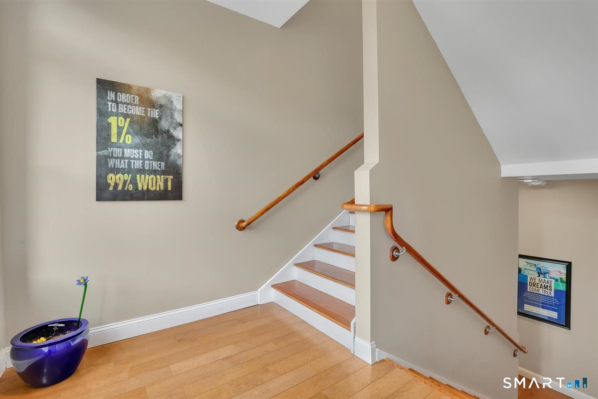 873 Main Street Manchester CT 06040