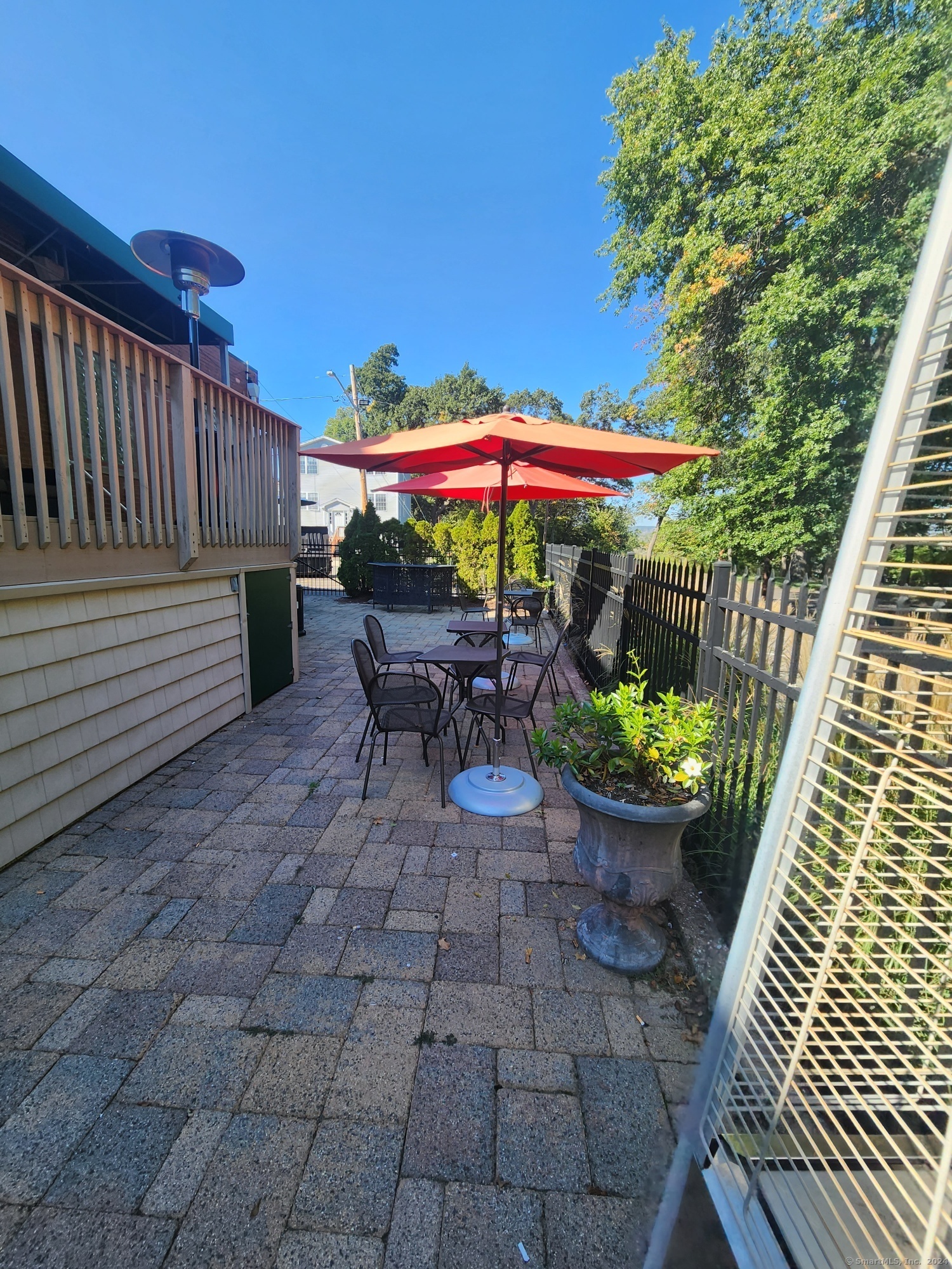 37 Orlando Street West Haven CT 06516