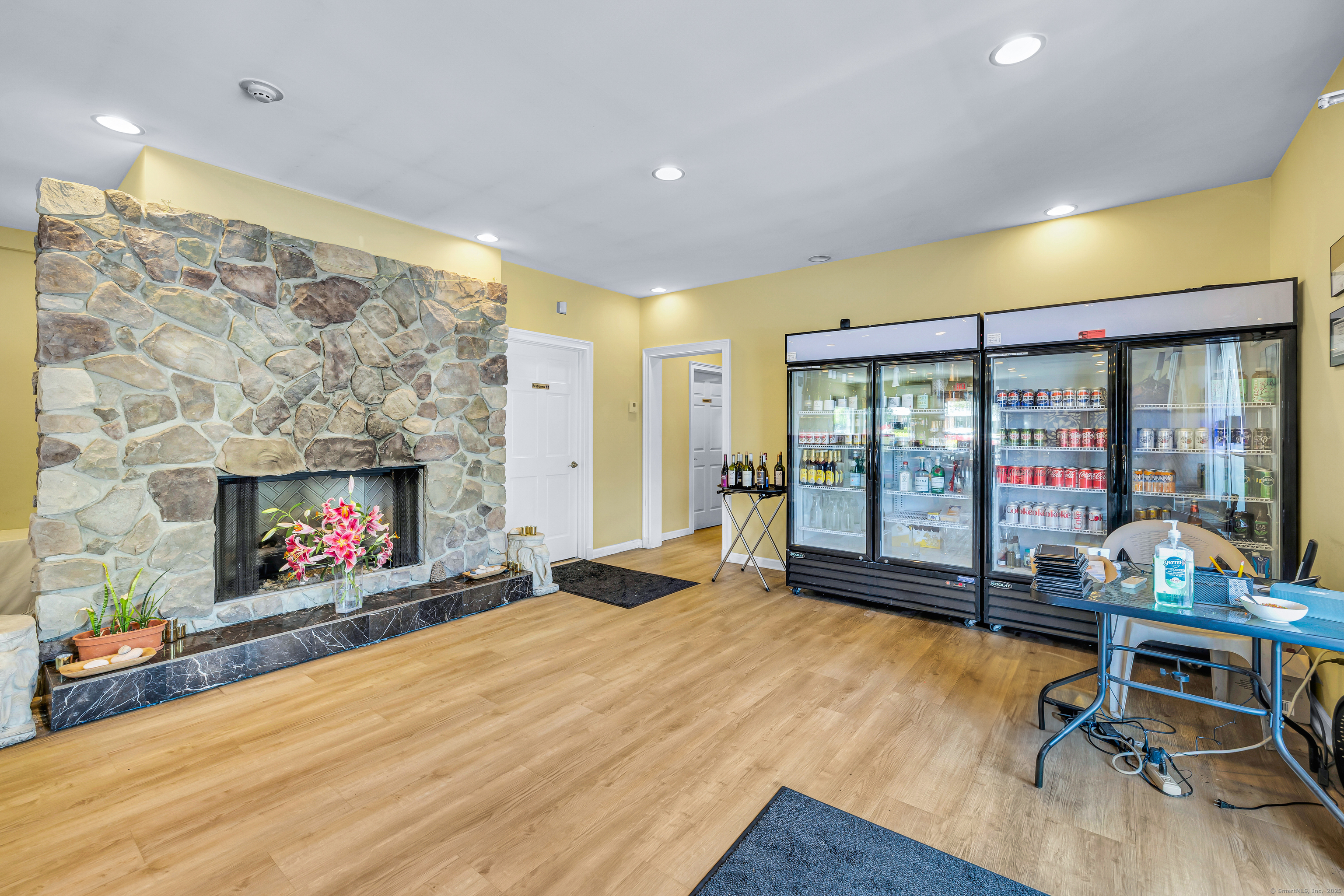 93 Elm Street Old Saybrook CT 06475