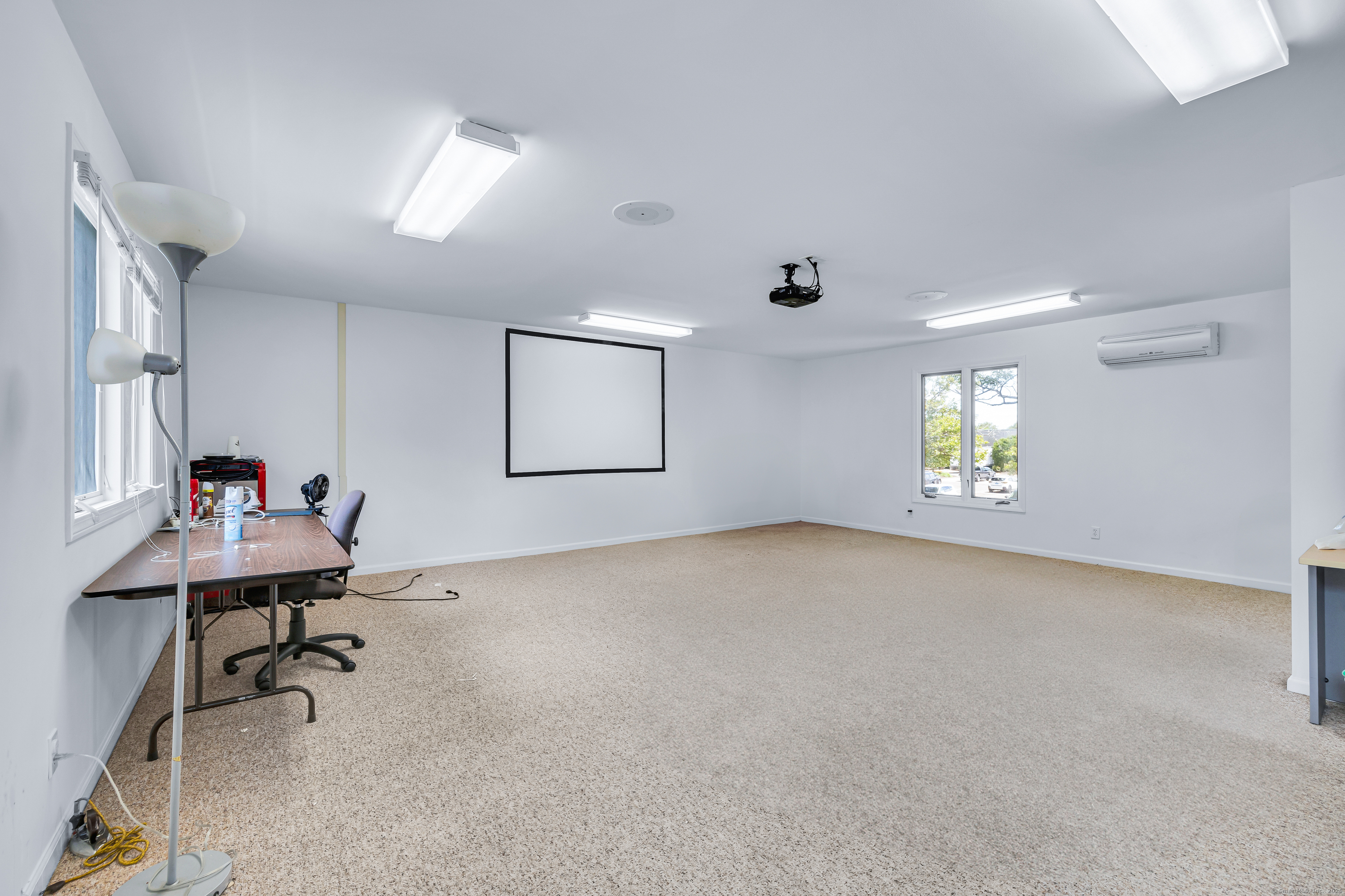 93 Elm Street Old Saybrook CT 06475