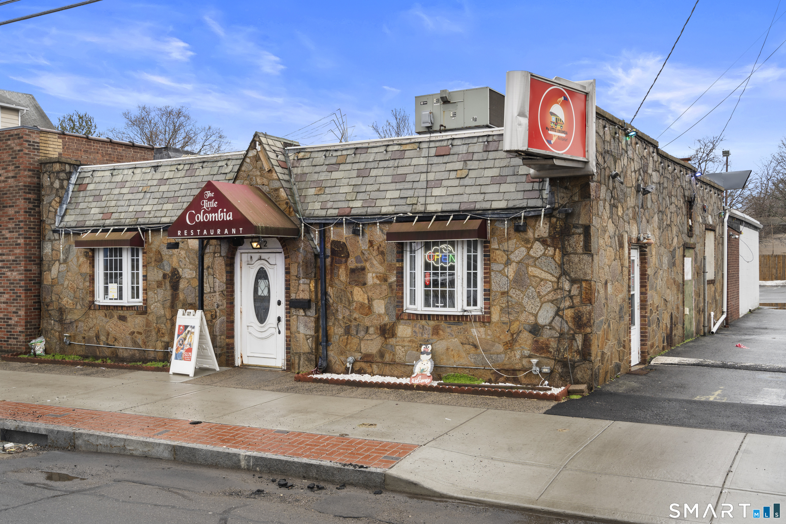 672 Main Street East Haven CT 06512