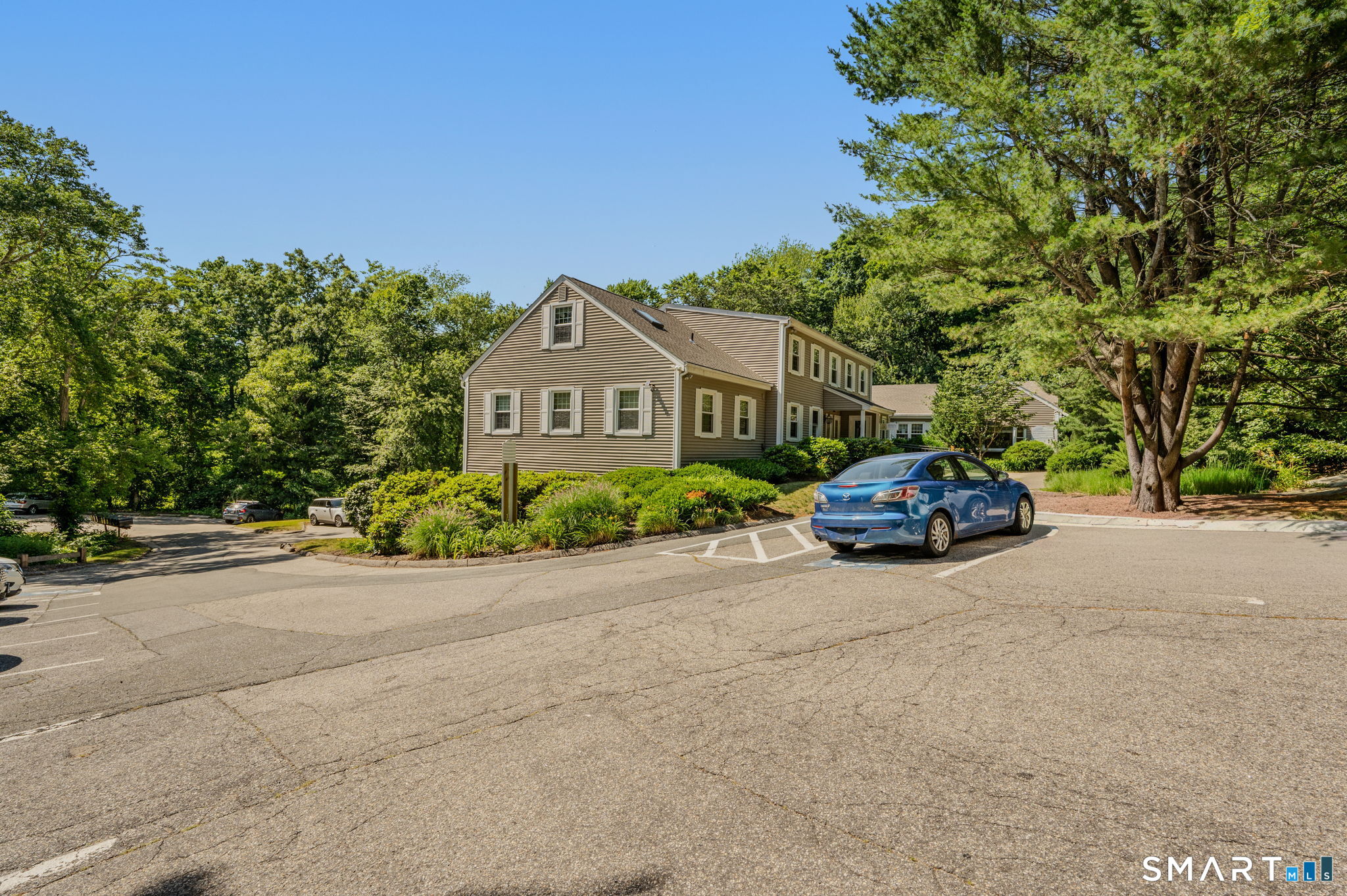 35 Saybrook Road Essex CT 06426