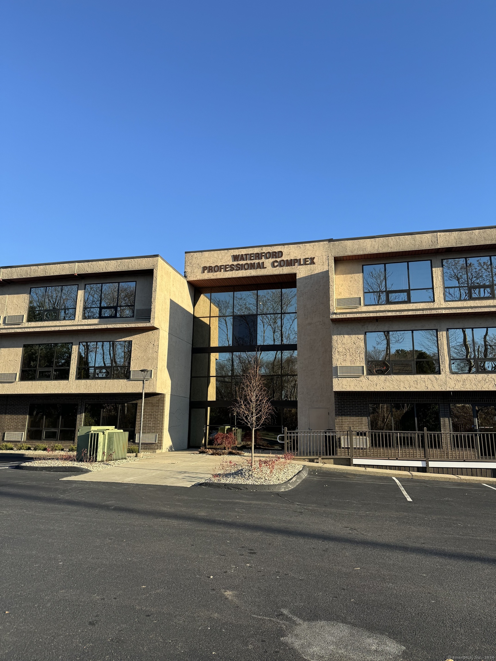 567 Vauxhall Street Extension Waterford CT 06385