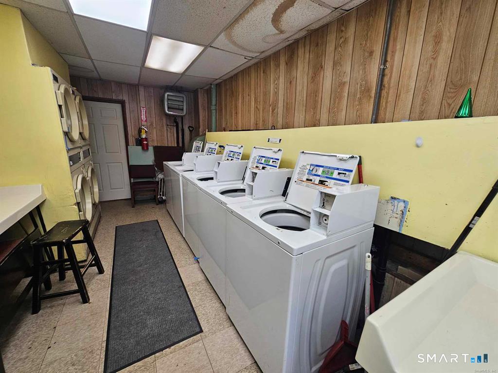 763-767 Park Street Hartford CT 06106