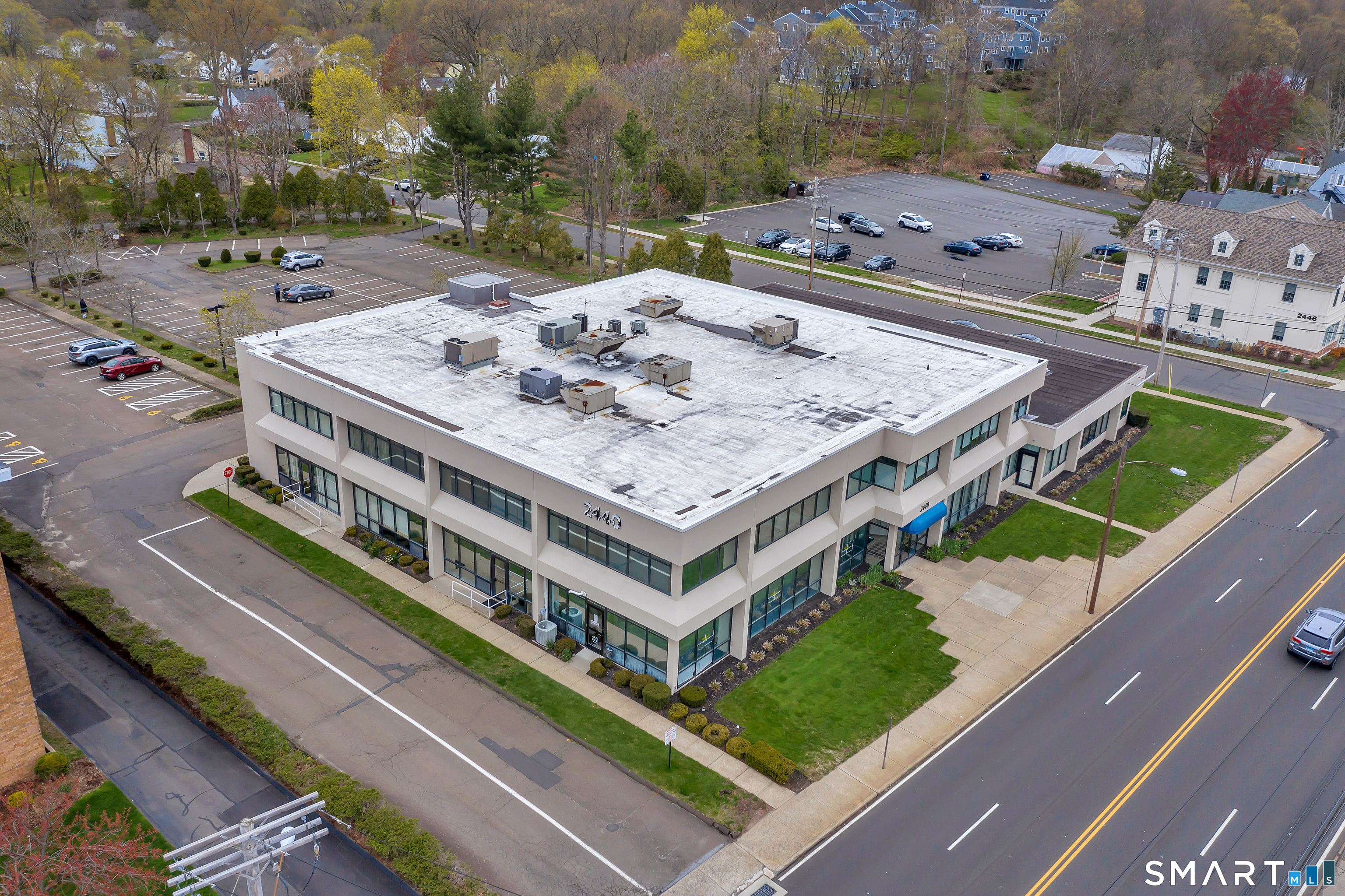 2428 Whitney Avenue Hamden CT 06518