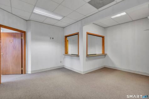 2428 Whitney Avenue Hamden CT 06518