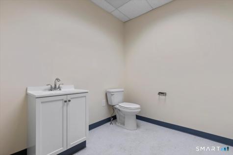 2428 Whitney Avenue Hamden CT 06518