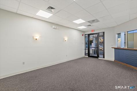 2428 Whitney Avenue Hamden CT 06518
