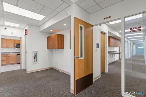 2428 Whitney Avenue Hamden CT 06518