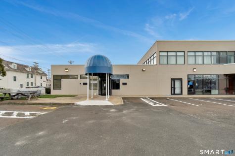 2428 Whitney Avenue Hamden CT 06518
