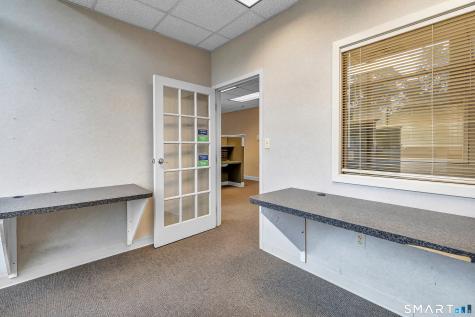 2428 Whitney Avenue Hamden CT 06518