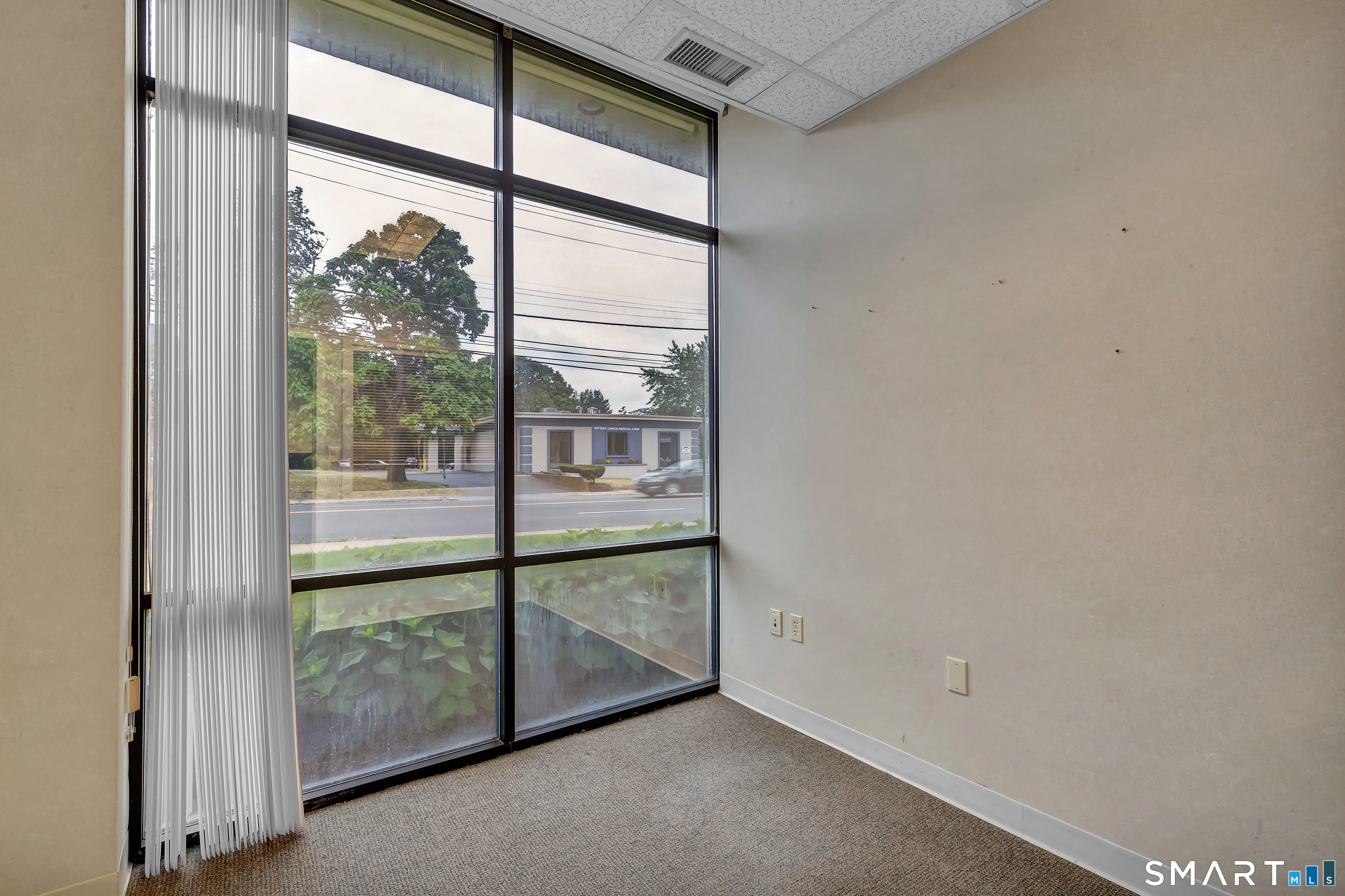 2428 Whitney Avenue Hamden CT 06518