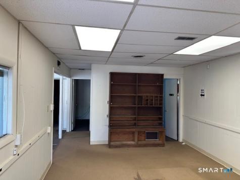558 West Main Street Norwich CT 06360