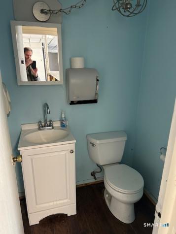 558 West Main Street Norwich CT 06360
