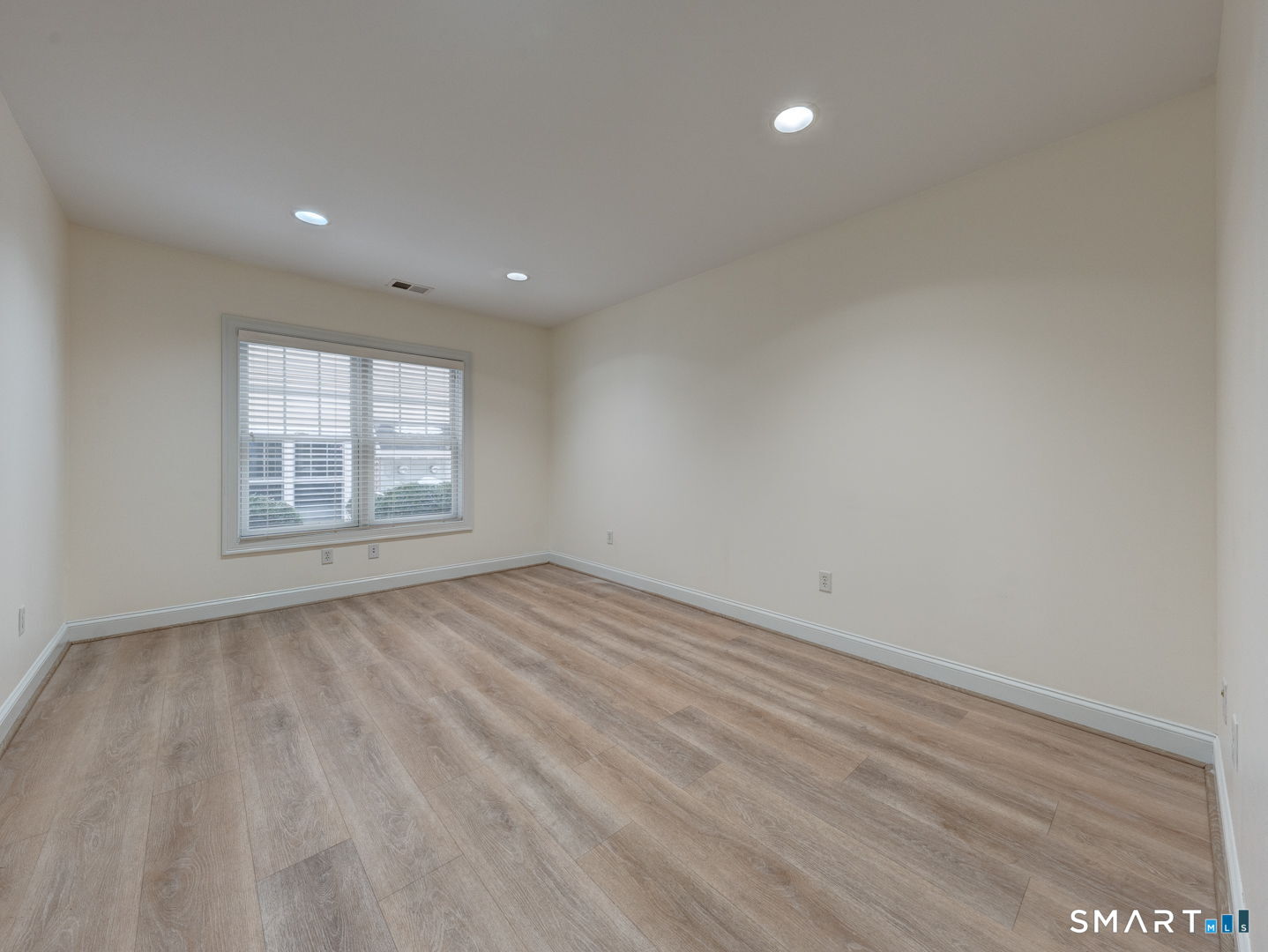 225 Oakland Road South Windsor CT 06074