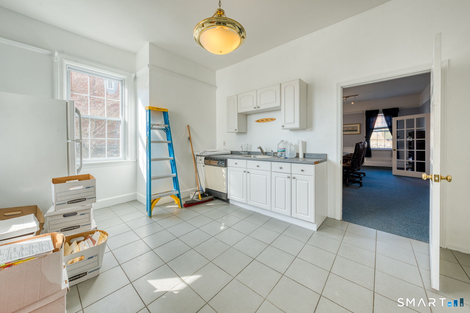 105 Huntington Street New London CT 06320
