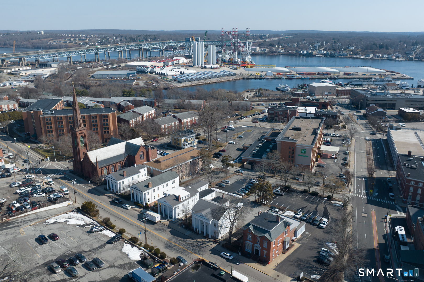 105 Huntington Street New London CT 06320
