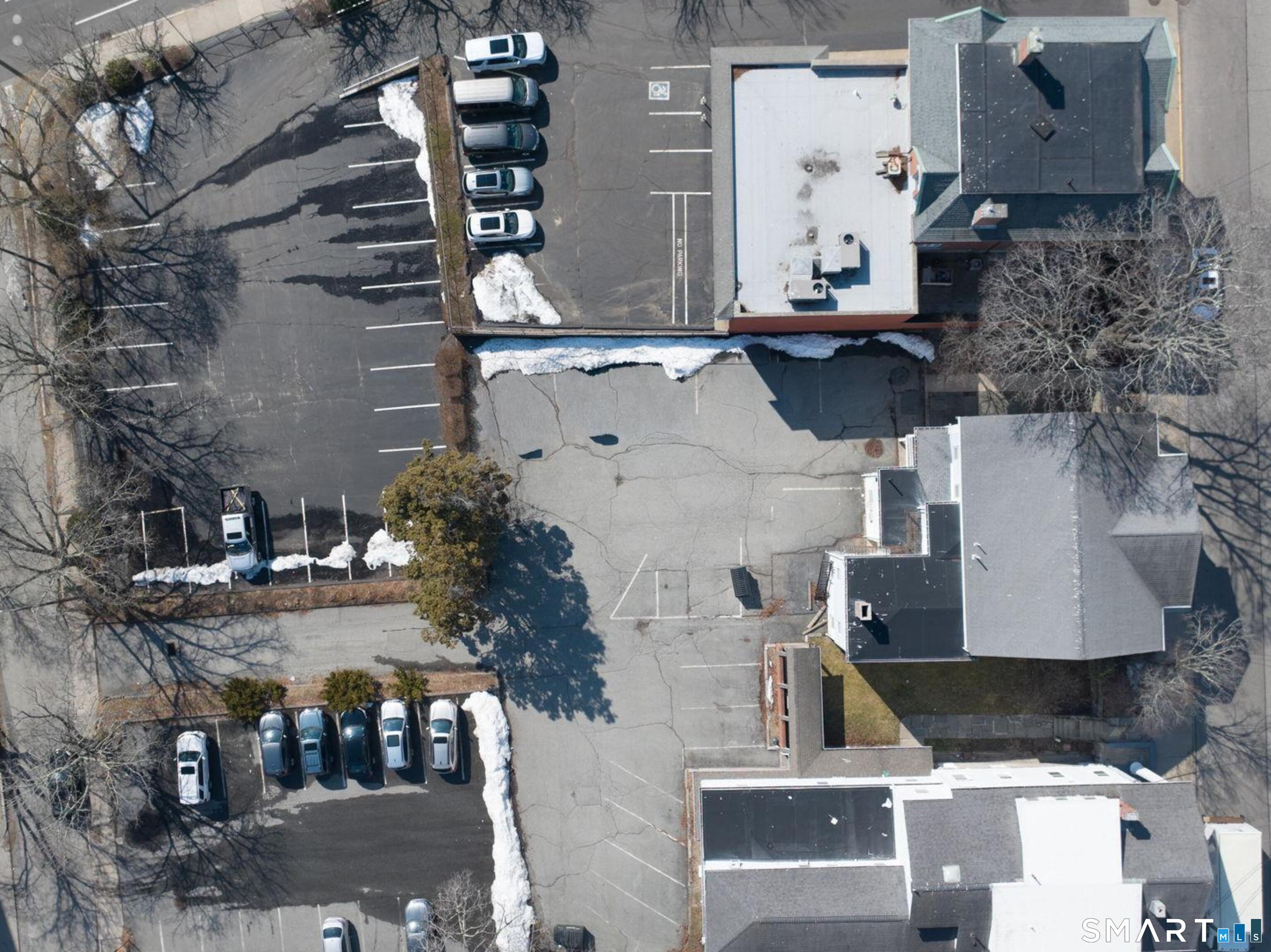 105 Huntington Street New London CT 06320