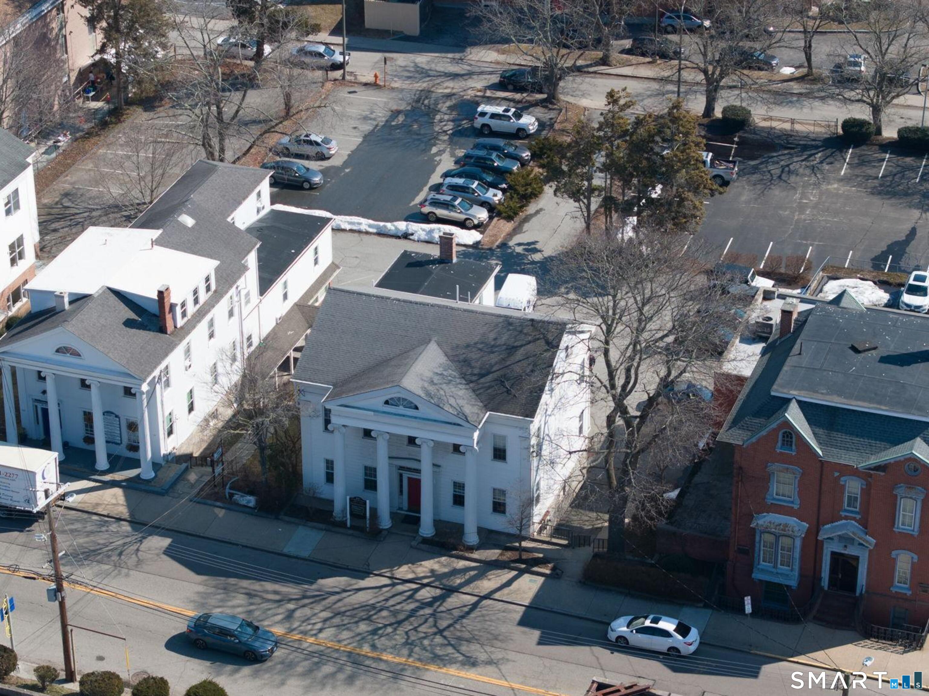 105 Huntington Street New London CT 06320