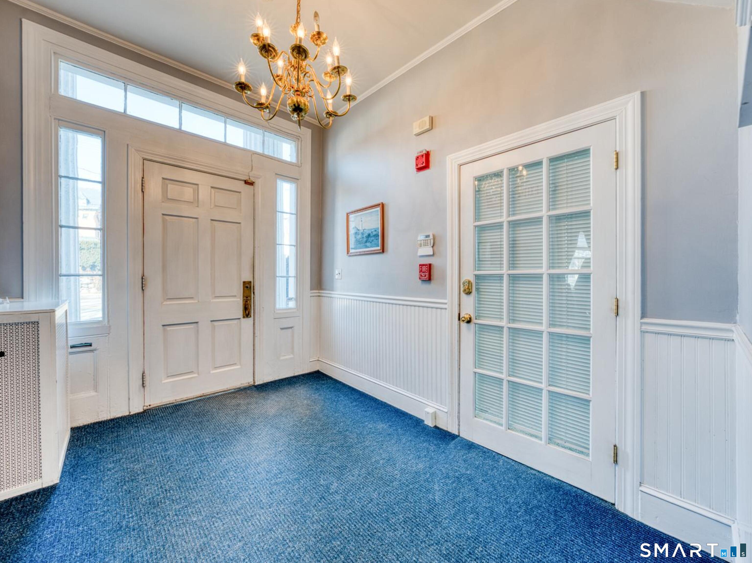 105 Huntington Street New London CT 06320