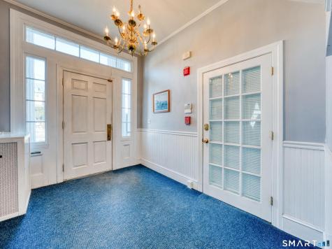 105 Huntington Street New London CT 06320