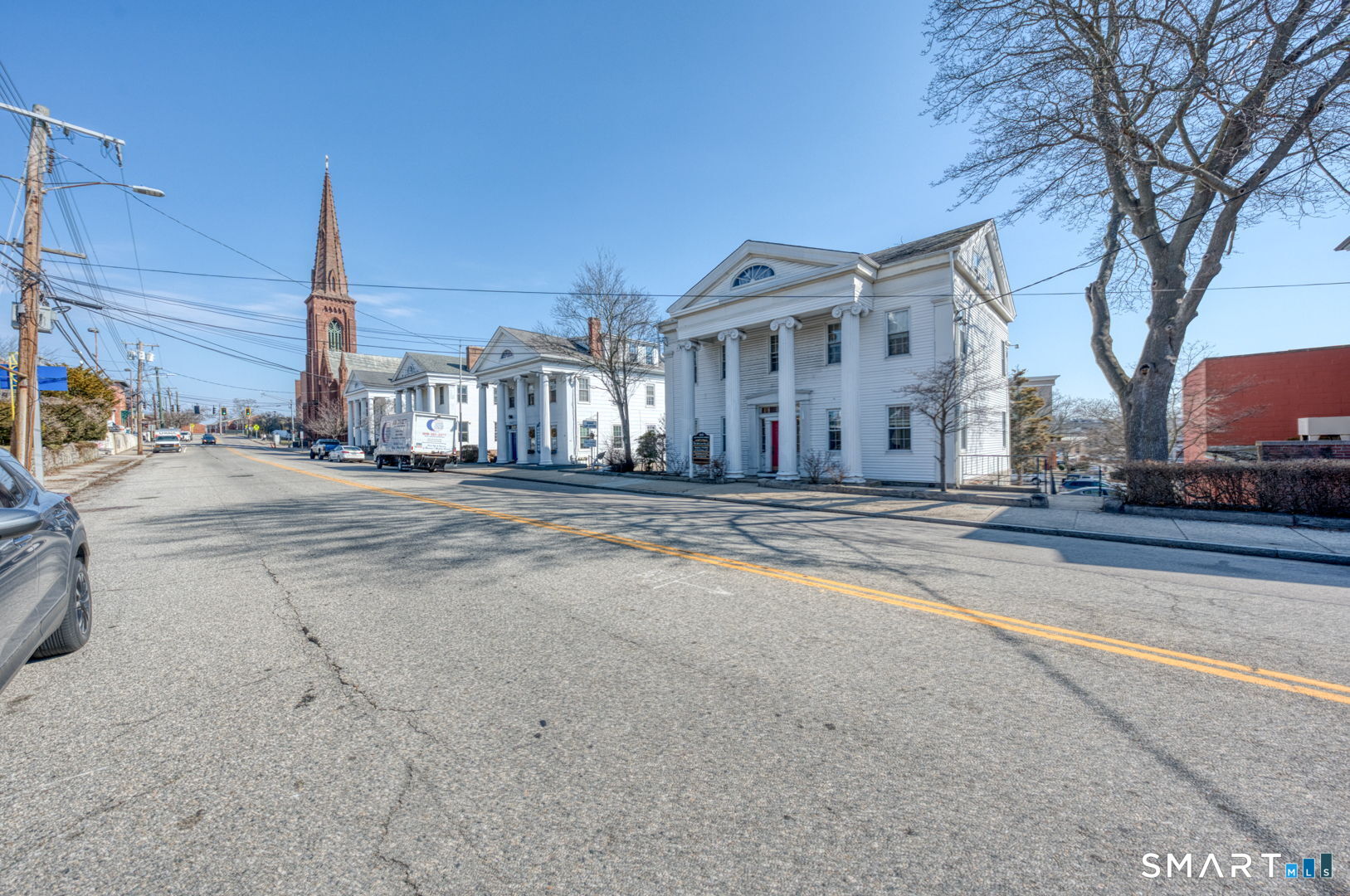 105 Huntington Street New London CT 06320