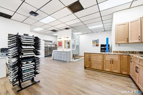 635 West Main Street Branford CT 06405