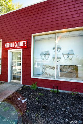 635 West Main Street Branford CT 06405